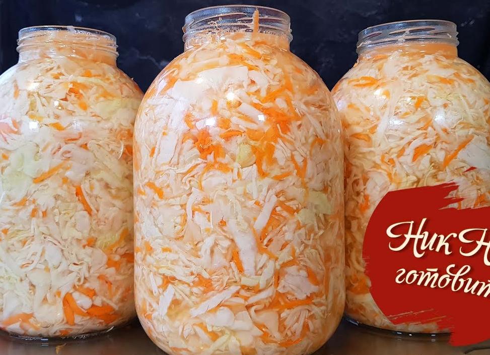 Капуста квашенная в банках